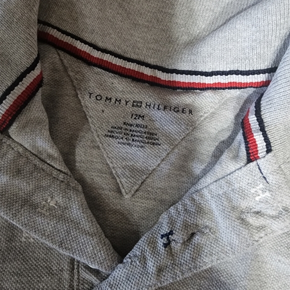 Tommy Hilfiger (🌵FOR BUNDLES ONLY) - Picture 4 of 4
